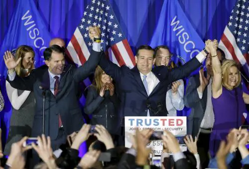 Sondaggio, primo sorpasso di Cruz su Trump