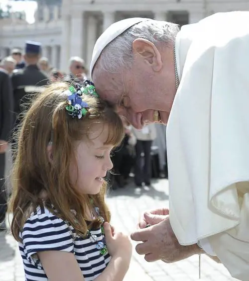 Papa Francesco e la piccola Lizzy