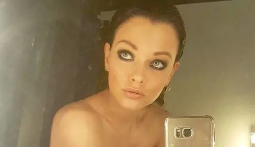 Le Donatella, Silvia Provvedi a seno nudo su Instagram