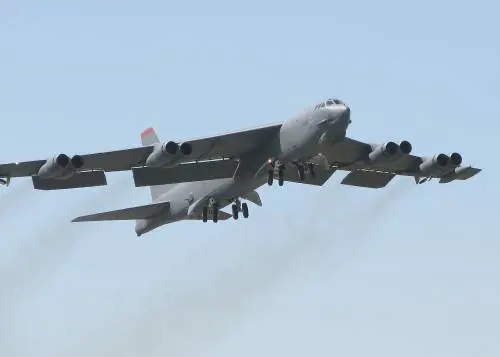 Il superbombardiere Usa pronto a sconfiggere l'Isis