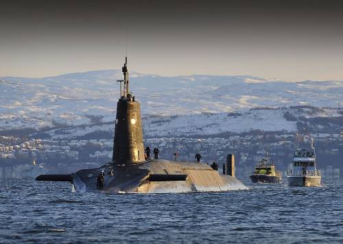 La Royal Navy riprende i pattugliamenti artici con i sottomarini