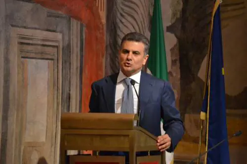 Petrolio, un'altra tegola su Renzi. Indagato il sottosegretario De Vito