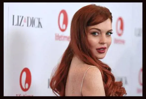 Lindsay Lohan canta con i Duran Duran. E si sposa