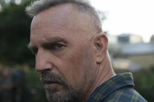Costner nei panni di un violento sociopatico in "Criminal"