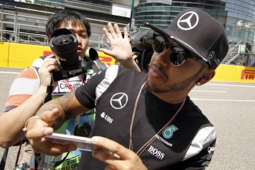 Gp Canada, Hamilton in pole Le rosse frenano: Vettel terzo