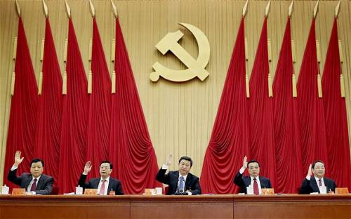 Cina, il diktat ai fedeli: "Fede ammessa solo se compatibile con il comunismo"