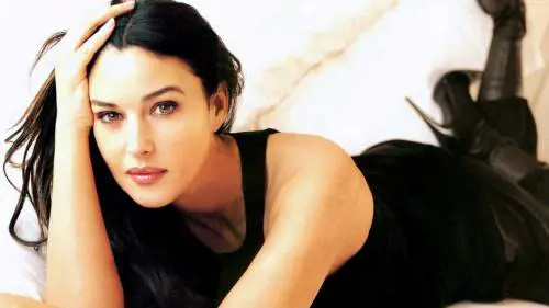 Torna Twin Peaks: nel cast anche Monica Bellucci