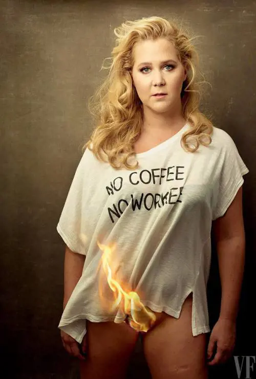 Amy Schumer: "La mia vagina è in fiamme"