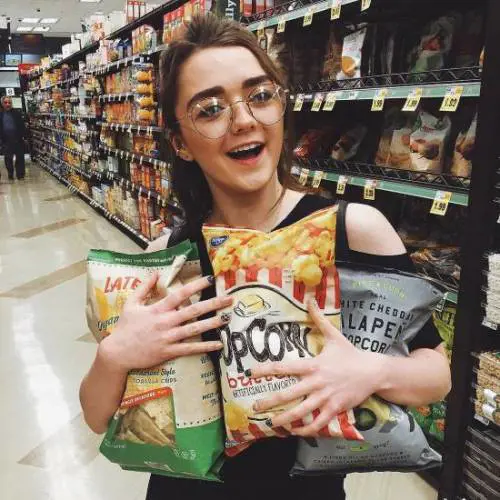 Maisie Williams, sorpresa al party per Game of Thrones