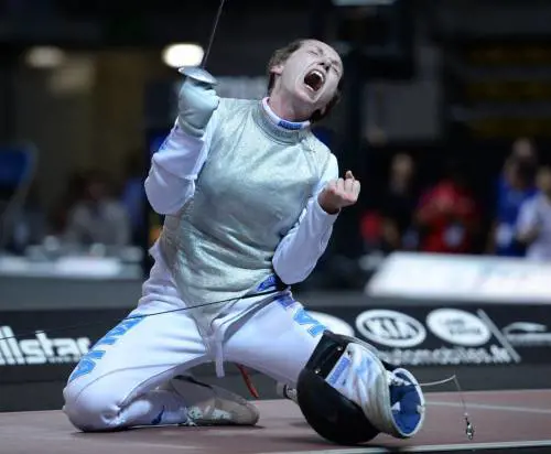 Scherma, Valentina Vezzali si ritira: il ritratto di una grande campionessa