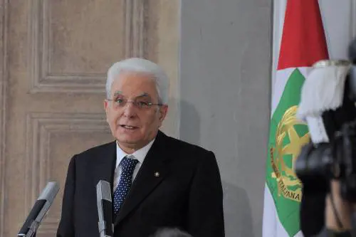 Ora Mattarella lancia l'allarme. "Corruzione politici è più grave"