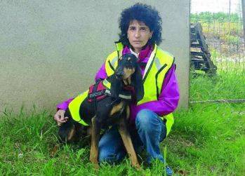Zsazsù, il detective a 4 zampe che ritrova i cuccioli smarriti
