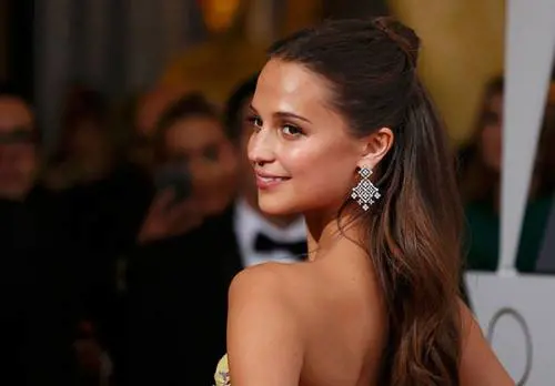 Alicia Vikander: foto