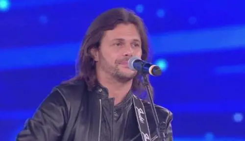 Lo sfogo Gianluca Grignani: "I media a volte istigano al suicidio"