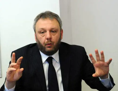 Lodi, il sindaco Pd intercettato: "Adesso formattiamo il pc"