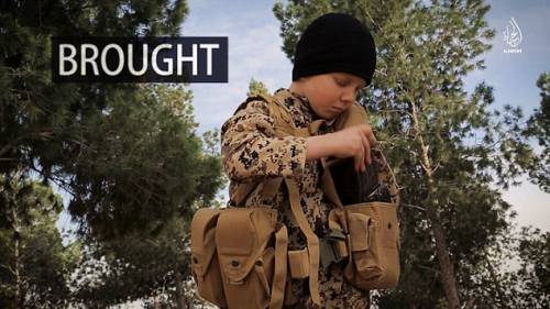 Isis, primo video a sostegno della jihad francese con i bambini soldato