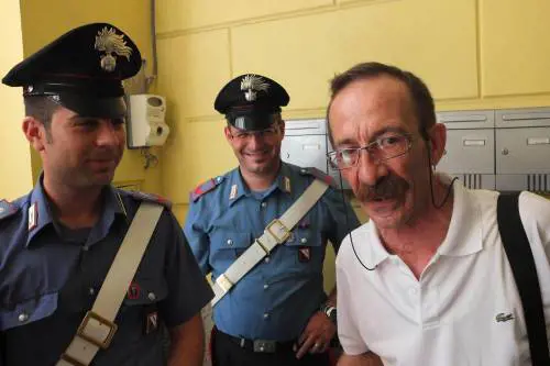 Divieto di dimora per il direttore di Telejato: "Ha estorto soldi a due sindaci"