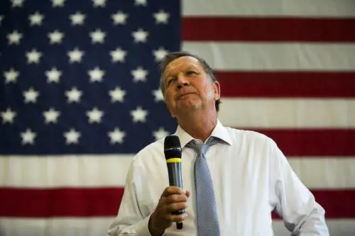 Elezioni americane, lascia Kasich. Ora Donald Trump corre in solitaria
