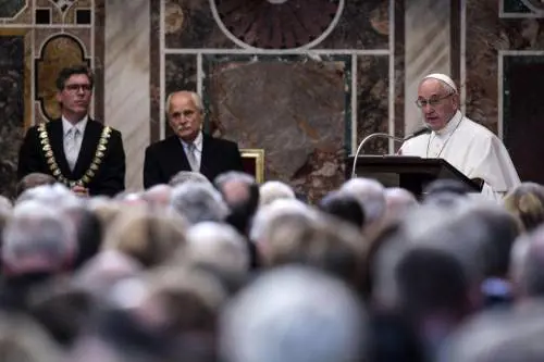I profughi siriani di Papa Francesco diventano rifugiati
