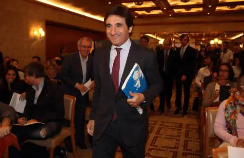Rcs, Cairo rilancia del 33% e propone la fusione