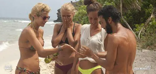Isola dei Famosi, malore per Andrea Preti
