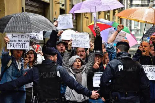 Etruria, la cabina di regia per piazzare le obbligazioni