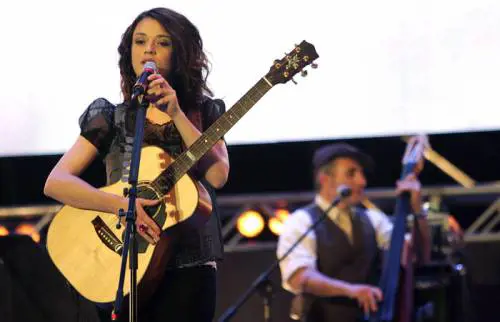 Carmen Consoli, maestra concertatrice alla Notte della Taranta 2016
