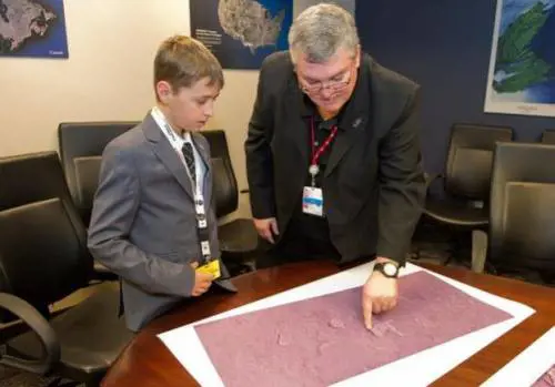 A 15 anni legge le stelle (e Google Maps) e scopre città Maya