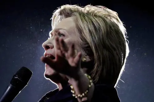 Nuovo rapporto sul caso emailgate: "Hillary Clinton ha violato le regole"