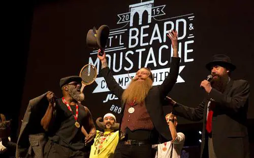 Regno Unito, si pensa a una tassa per la barba