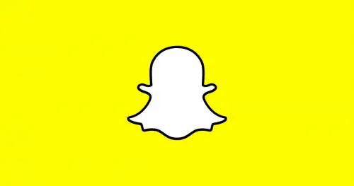 Sesso nel bagno con 25 studenti. Il video della 15enne finisce su Snapchat