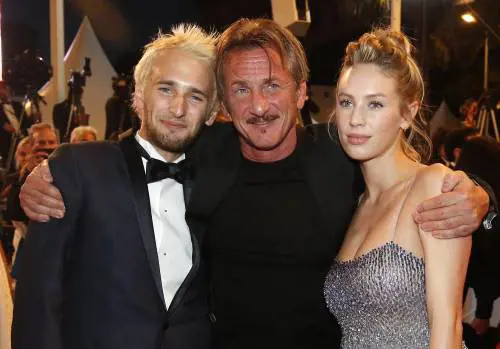 Fondi scomparsi e molestie sessuali: bufera sulla fondazione di Sean Penn