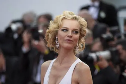 Eva Herzigova: "Gli uomini abusano del loro potere"