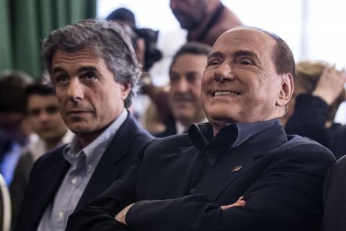 Il Cav dà lo sfratto a Renzi: "Centrodestra unito alle politiche"