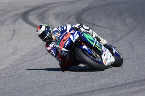 Lorenzo, regalo d'addio alla Yamaha