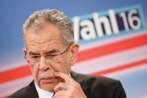 Van der Bellen, il professore ecologista che vuol fermare la destra austriaca