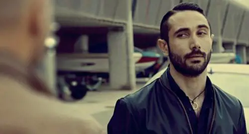 Trans picchiato in stile Gomorra: "Assalitori urlavano frasi della serie"