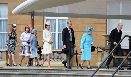 Kate Middleton, caduta di stile per le cugine reali