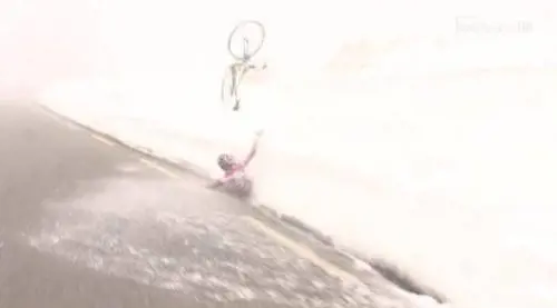 Quel tuffo nella neve e una costola fratturata