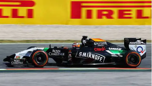 È una Formula da sbornia: boom di sponsor alcolici