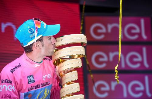 Torino incorona Vincenzo Nibali Il siciliano conquista il Giro d’Italia