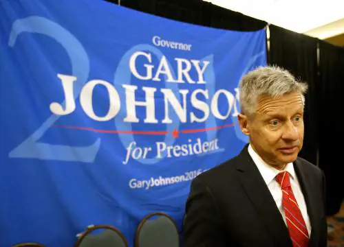 Tra Trump e Hillary spunta il libertario Johnson