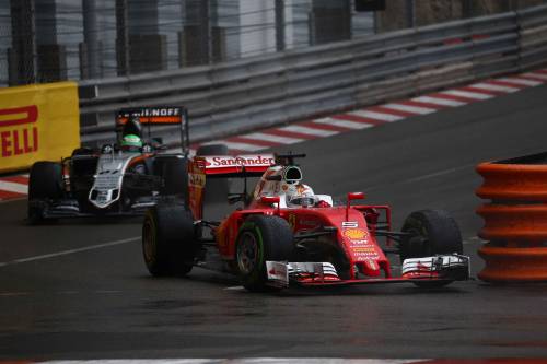 Dalla guida tecnica ai dubbi su Vettel tutti i guai delle Rosse