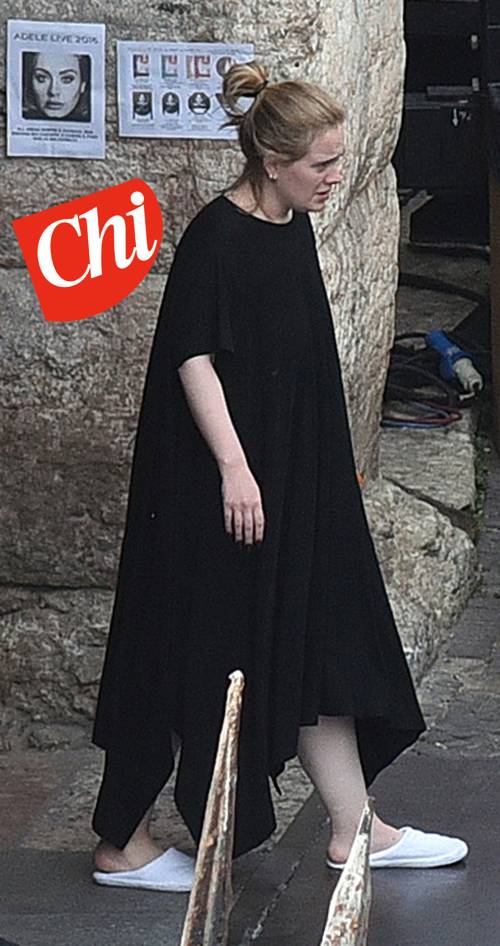 Una diva formato photoshop: ecco Adele al naturale