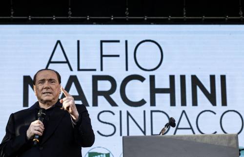 La consigliera comunista augura la morte a Berlusconi