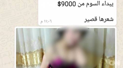 Schiave sessuali messe all'asta: Isis vende bambine vergini su Whatsapp