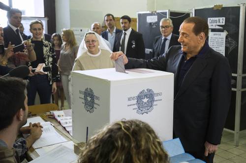 Silvio Berlusconi: "A Roma voterò scheda bianca"