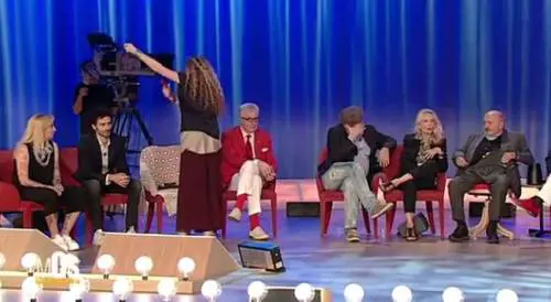 Maurizio Costanzo Show, Eleonora Brigliadori lascia lo studio