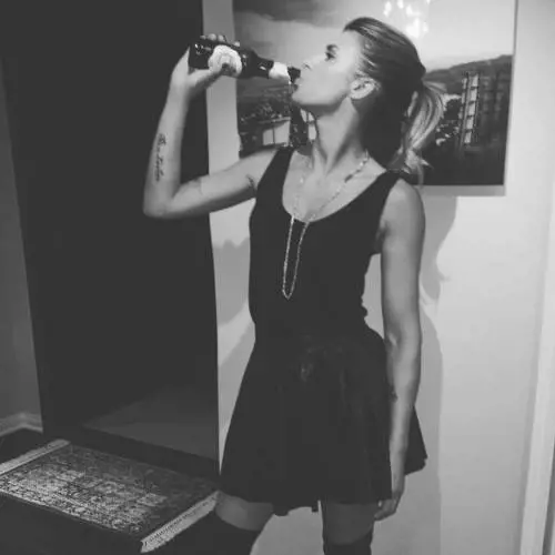 Elisabetta Canalis, e quel ritocchino che non c'era