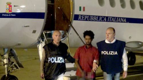 Migranti, arrestato il "Generale": "Li faccio entrare tutti in Italia"